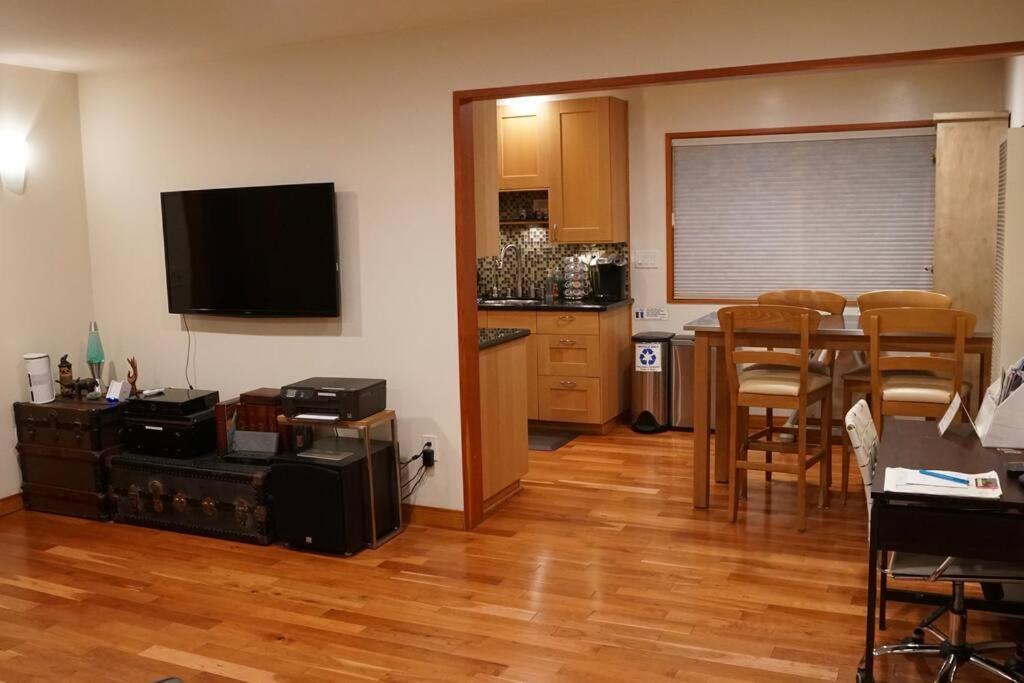 Luxury 1 Bedroom Unit-Walk To Beach -Baby Friendly Los Angeles Eksteriør billede